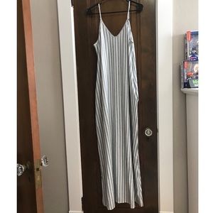 2xl striped maxi dress
